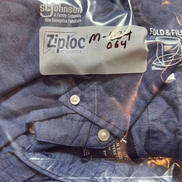 American Eagle Outfitter Men’s Dark Blue Collared Button Cotton Shirt Like New S - Picture 9 of 9